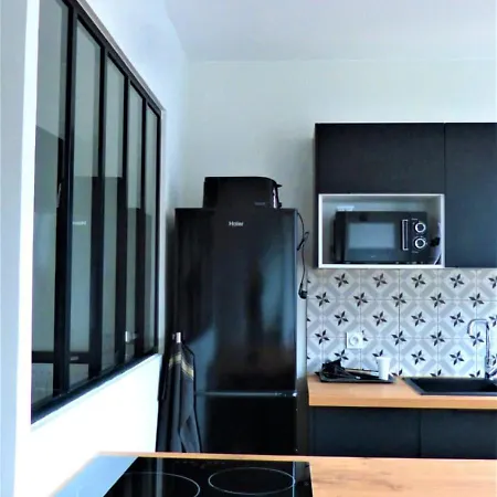 Josephine 3 Bedrooms Teleworking Apartment Saint-Etienne (Loire)