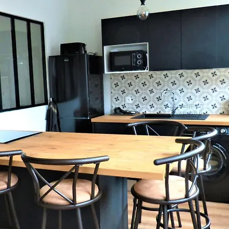 Josephine 3 Bedrooms Teleworking Apartment *